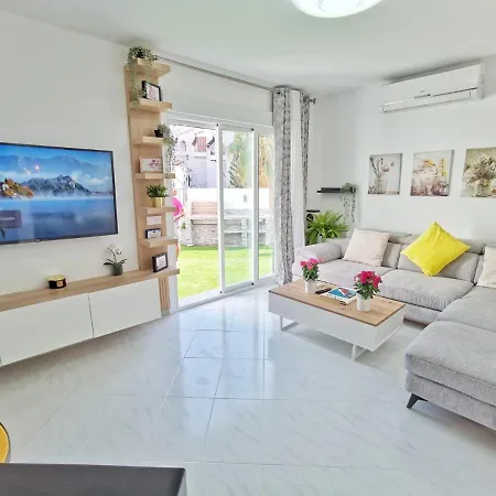 Casa Higuera נרחה